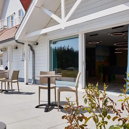 Holiday Suites Nieuwpoort アパート