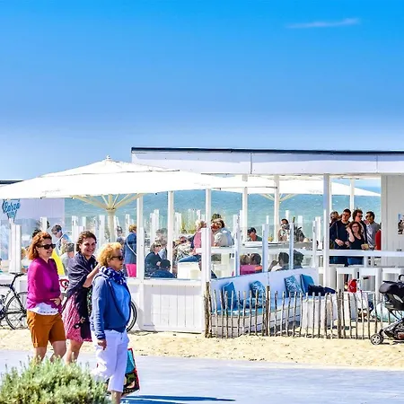Apartament Holiday Suites Nieuwpoort *
