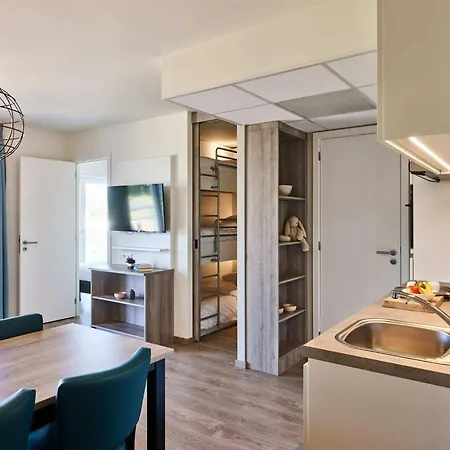 アパート Holiday Suites Nieuwpoort *