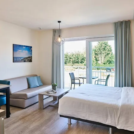 Holiday Suites Nieuwpoort アパート ニーウポールト