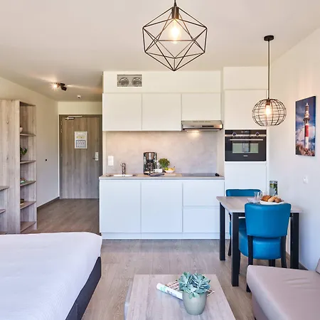 アパート Holiday Suites Nieuwpoort *